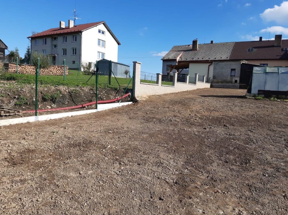 Plot a planýrování